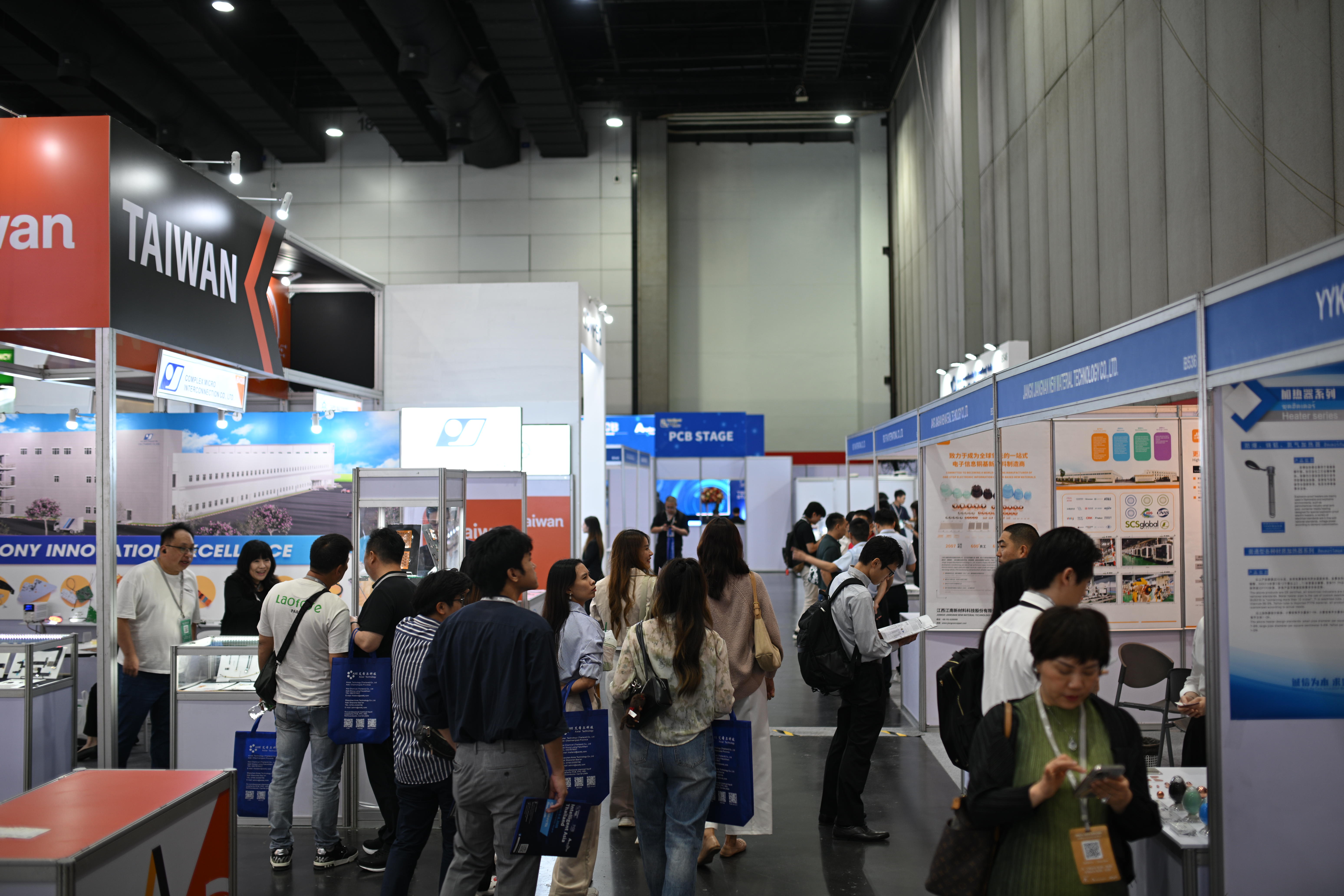 BoothsProducts_3